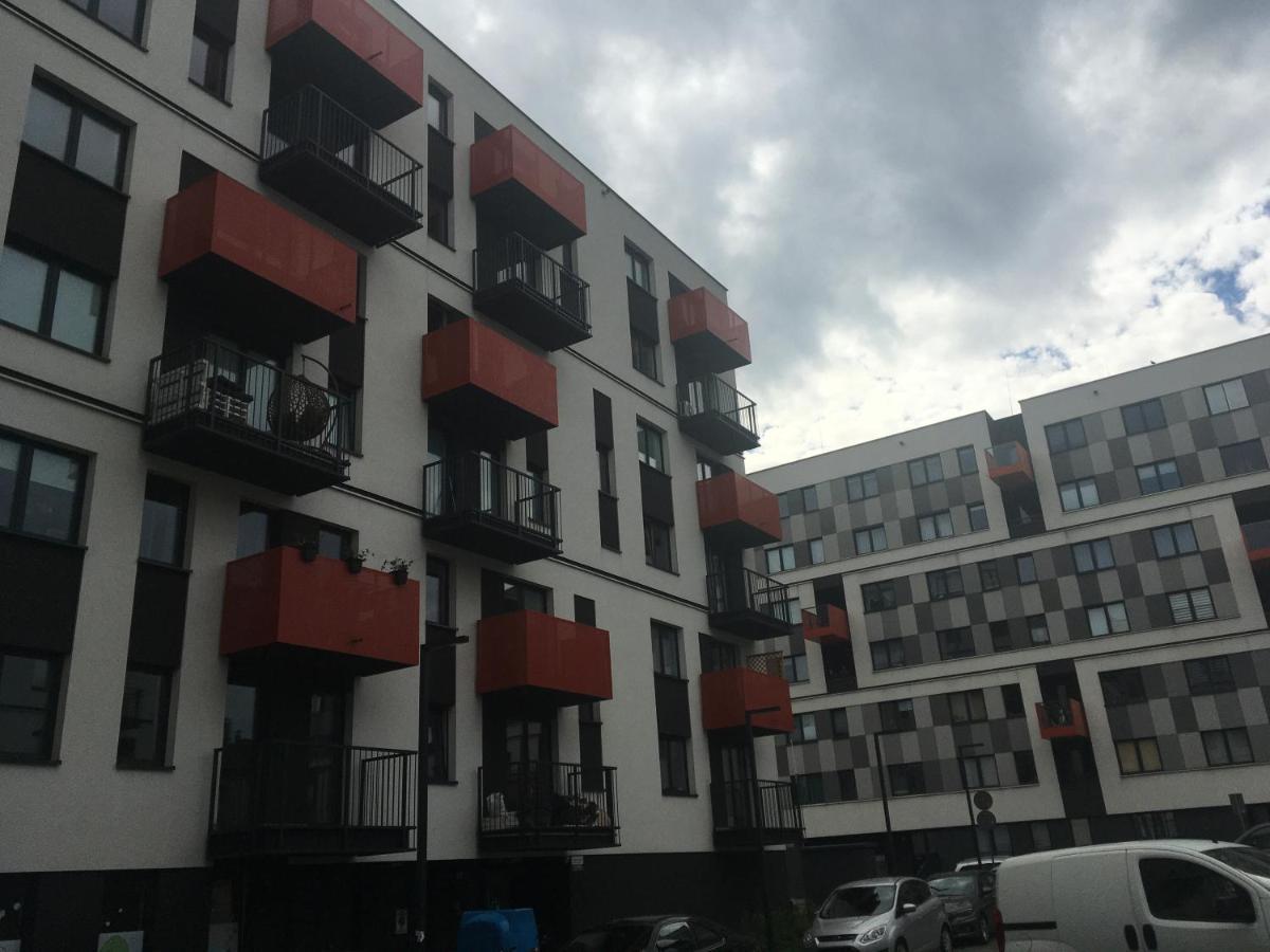 Sky One Apartment คราคูฟ ภายนอก รูปภาพ